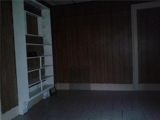 5th image of 1635 Frenchmen St