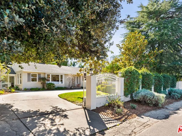 23100 Canzonet St, Woodland Hills, CA 91367