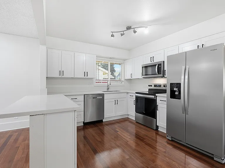 kitchen-everything is new