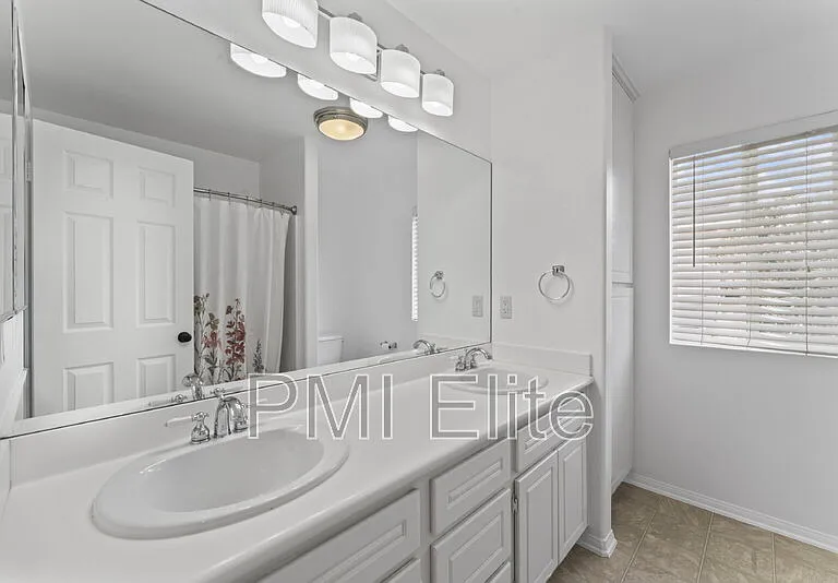 24619 Montevista Cir — Photo 13