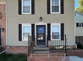 37314 Charter Oaks Blvd, Clinton Township, MI