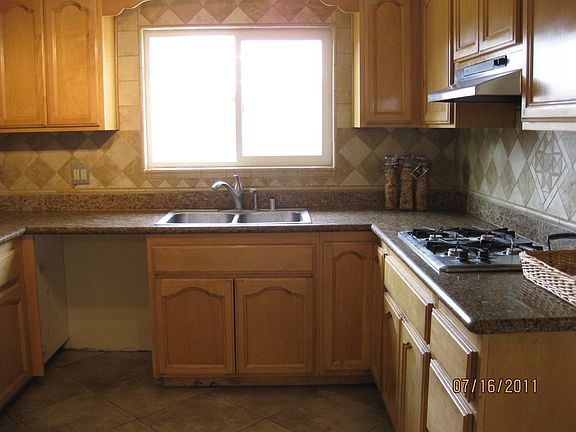 2nd image of 6080 Newcomb St