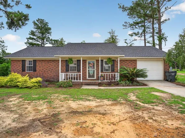 22 Rocky Meadow Ln, Nicholls, GA 31554