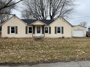 103 S 6th St, New Market, IN 47965