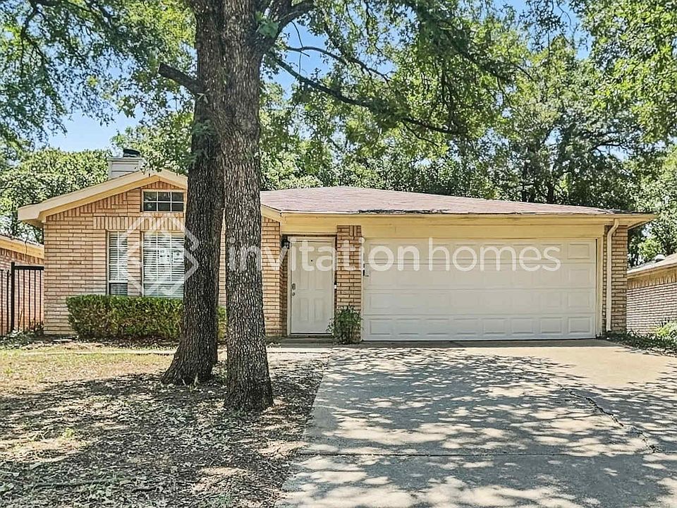 1st image of 1111 Hidden Creek Dr
