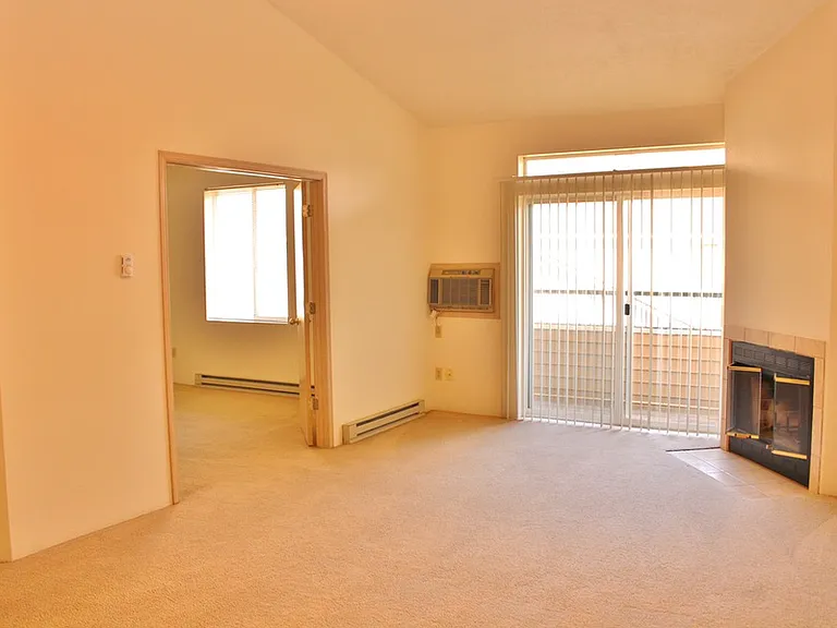 Buckeye Villas — Photo 14