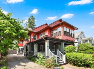 850-852 Sumner Ave, Springfield, MA 01108