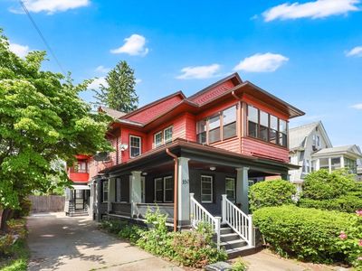 850-852 Sumner Ave, Springfield, MA, 01108