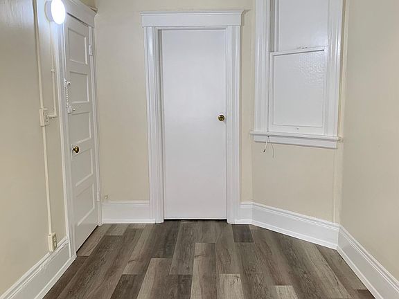 4th image of 513 Bush St APT 33