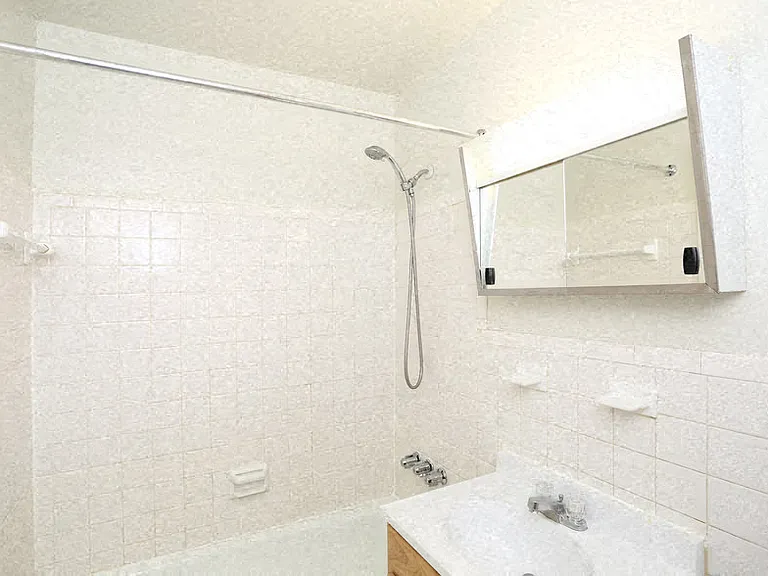 SummerHill Apartments — Photo 16