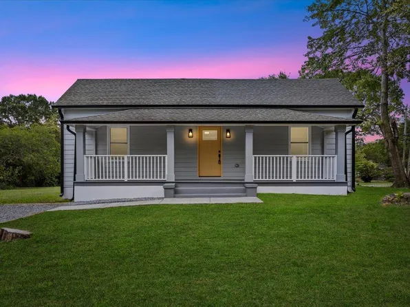 916 Eaton St, Henderson, NC 27536