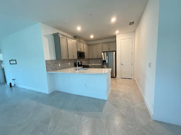 10504 Spring Tide Way — Photo 29