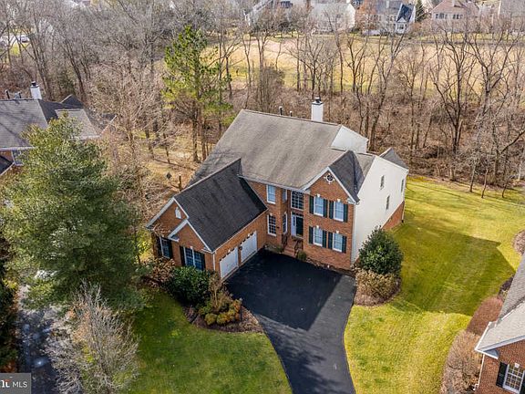 2nd image of 5688 Shoal Creek Dr
