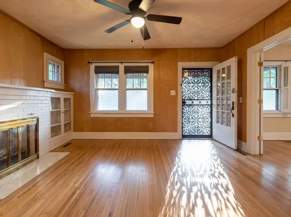 1554 S Campbell Ave, Springfield, MO 65807