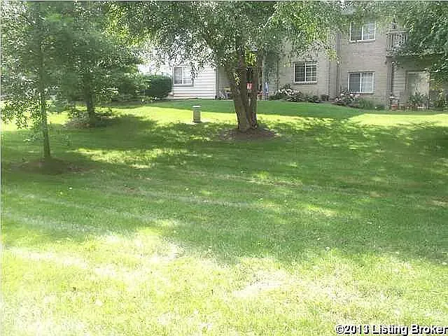 10300 Southern Meadows Dr #102 — Photo 17