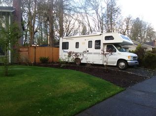 17972 SW Arborcrest Ct, Beaverton, OR 97003