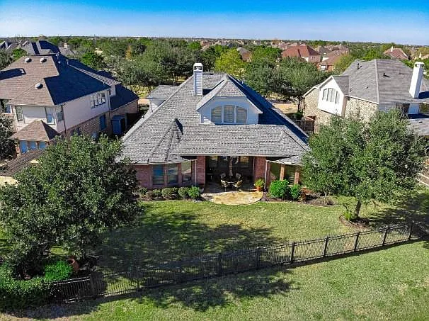 8407 Iron Tree Ln — Photo 32