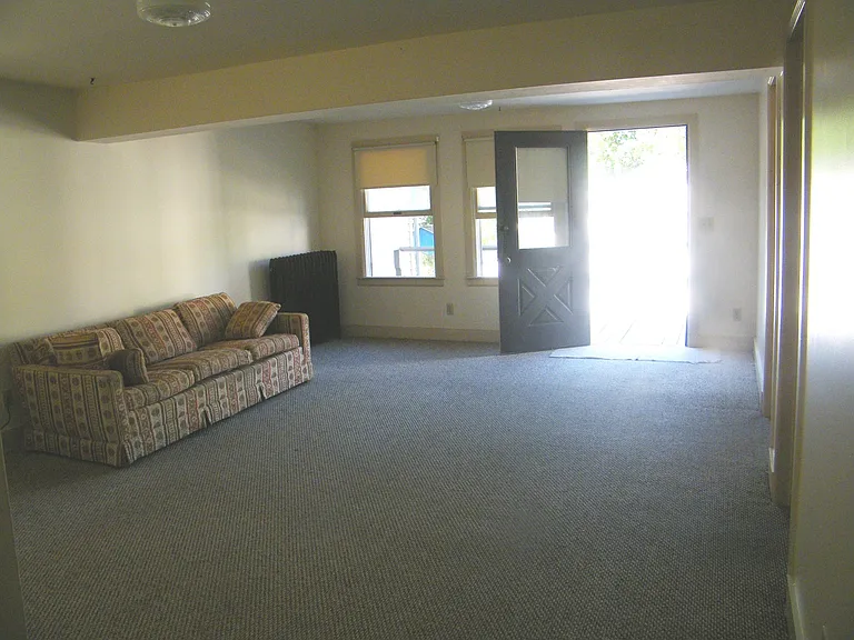 204 W Spencer St #1 — Photo 4