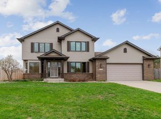 4519 Hemingway Dr, Ames, IA 50014