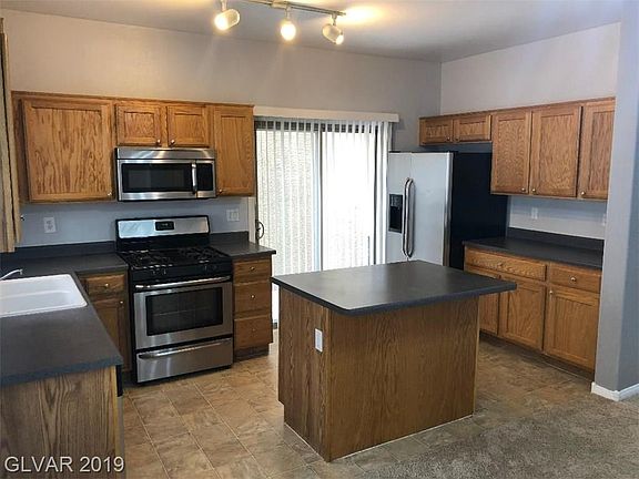 2nd image of 5780 Pavot Ct