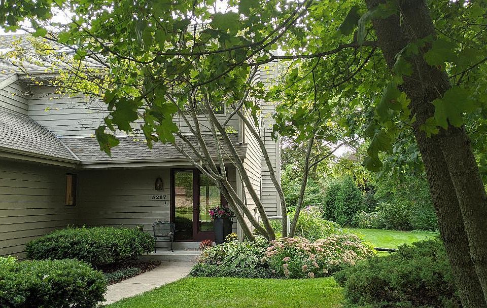 1st image of 5207 S Meadowlark Ln