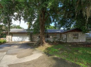108 Chaucer Ln, Winter Haven, FL 33884