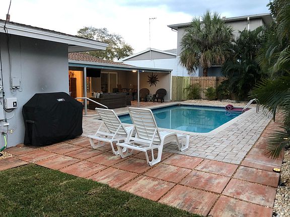 2nd image of 2039 Dolphin Blvd S