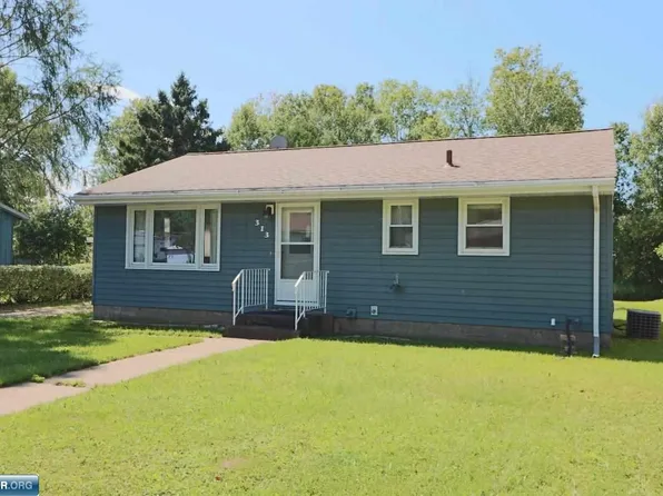 313 S 2nd St E, Aurora, MN 55705