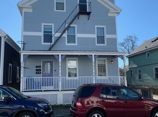 15 Carey St, Newport, RI 02840