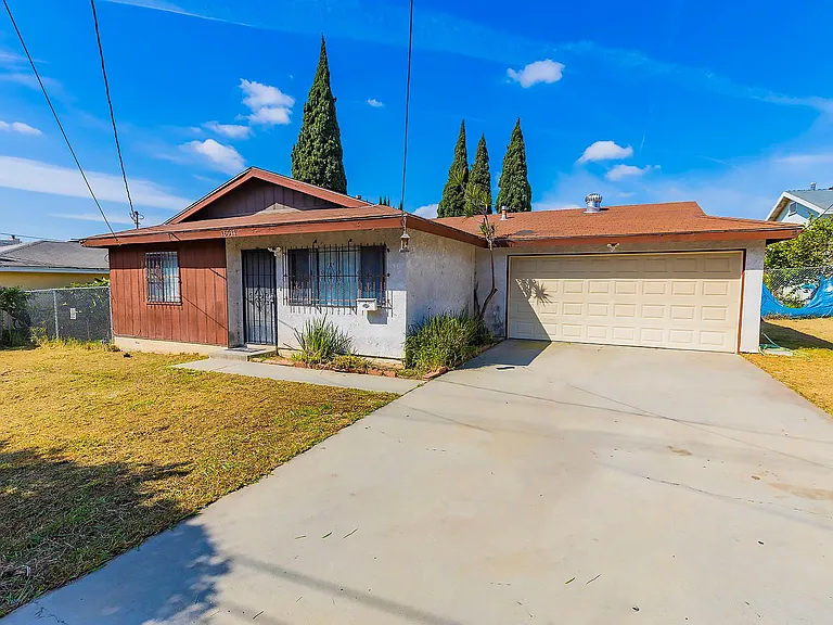 16511 Estrella Ave — Photo 1