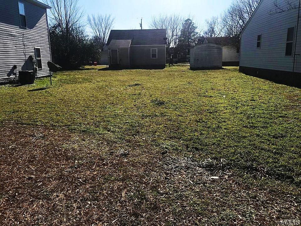 2nd image of 409 Dunstan Ln