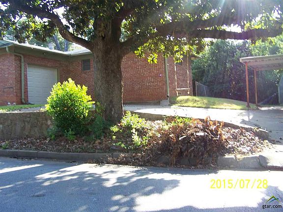 4th image of 1217 San Antonio St