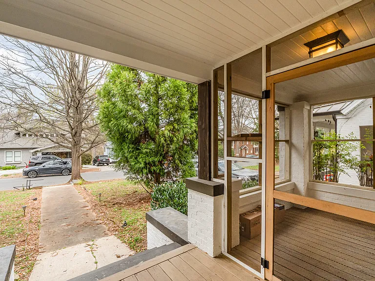 2110 Dartmouth Pl — Photo 24