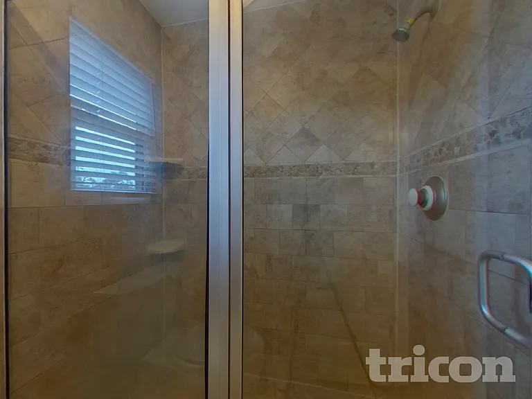 664 Channing Dr — Photo 12