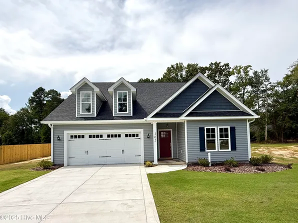 202 Forester Drive, Vass, NC 28394