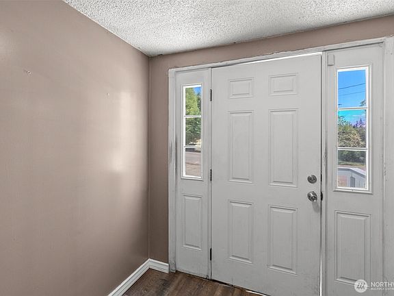 2nd image of 2432 NE Franklin Street