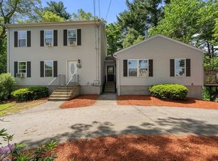 43 Outlook Rd, Billerica, MA 01821