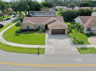 1464 SW 97th Way, Fort Lauderdale, FL 33324