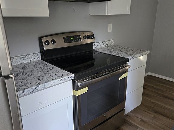 3rd image of 1607 Filbert St #1607