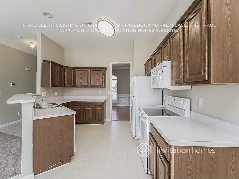 11908 Creek Turn Dr — Photo 8