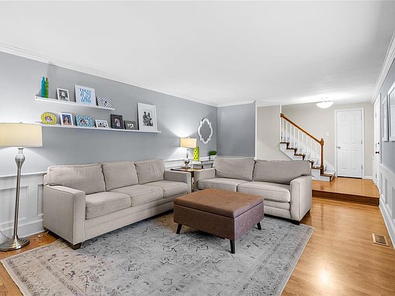 2nd image of 5838 Stonehorse Ct