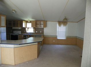 125 Semple Farm Rd TRLR 13, Hampton, VA 23666