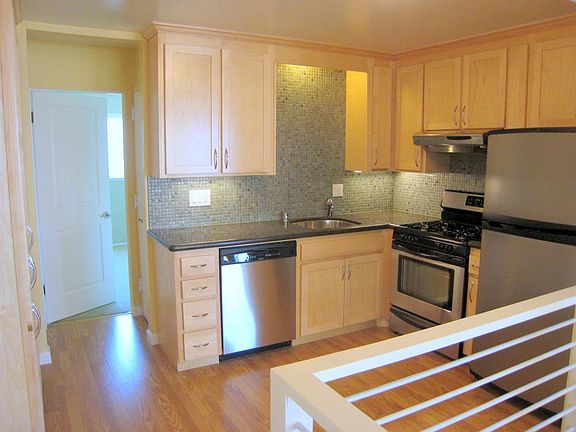 2nd image of 777 Rhode Island St #1