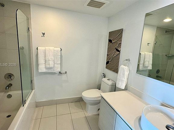 4th image of 2600 E Hallandale Beach Blvd #T3205