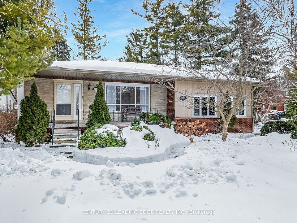 1st image of 121 Twyn Rivers Dr