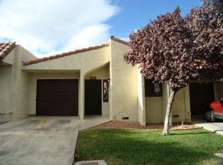 5559 Hobble Creek Dr, Las Vegas, NV 89120