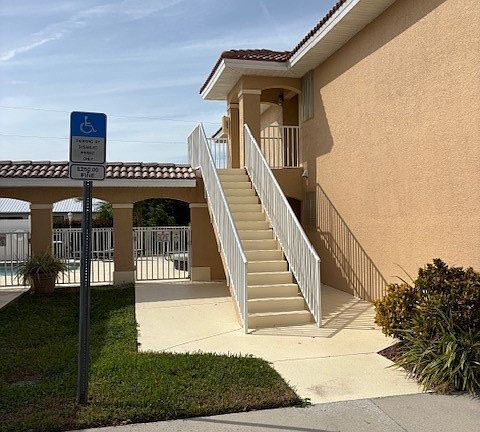 3rd image of 4520 Skyline Blvd APT 206