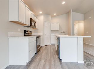 1670 N Rhodamine Ave, Kuna, ID 83634