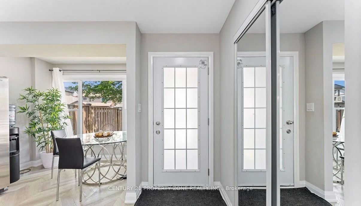 3 bed, $2,750 — Photo 2