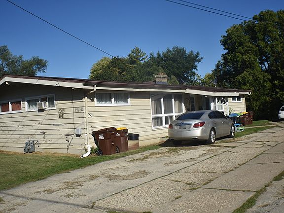 2nd image of 2009-11 Montague St